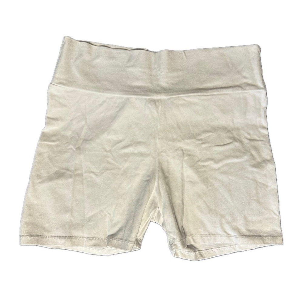 Ambiance White Stretch Shorts. Girl's Size Large